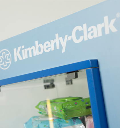 Kimberly-Clark y Walmart celebran el Mes de la Tierra