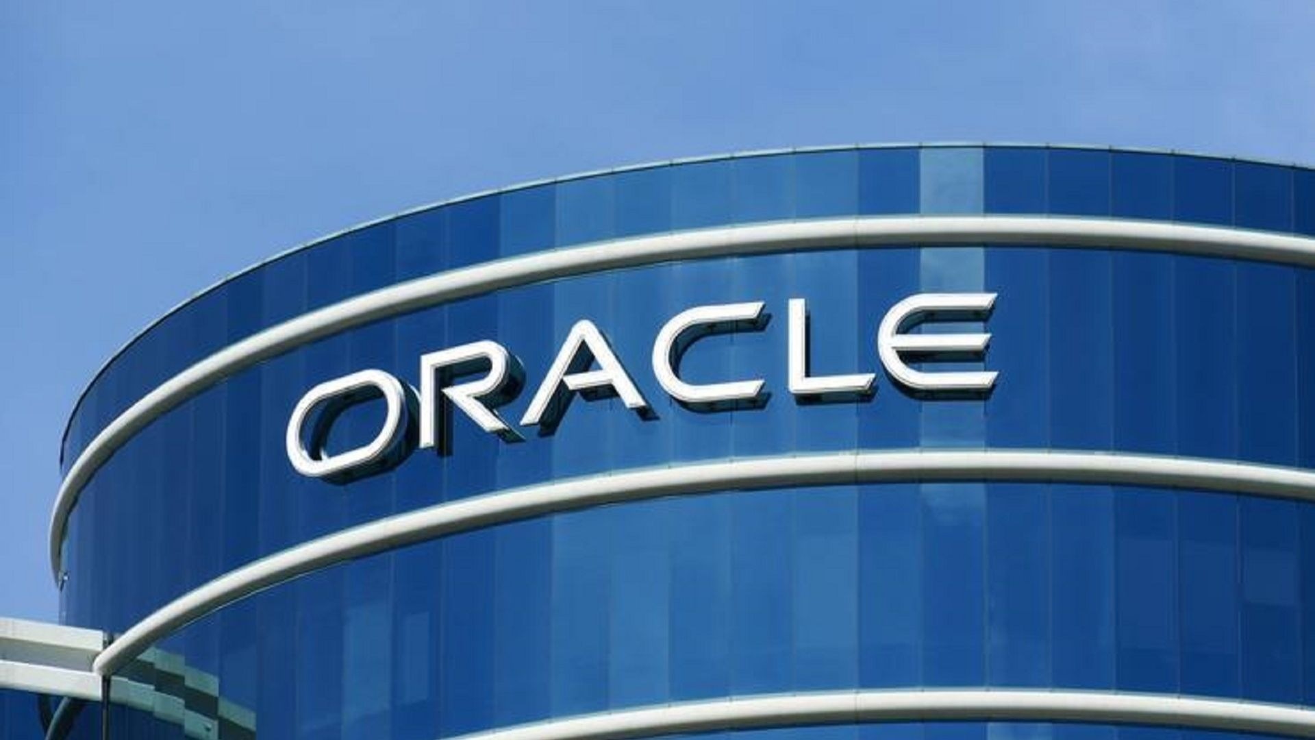 Oracle se propone hacer funcionar todos sus Data Centers con energía